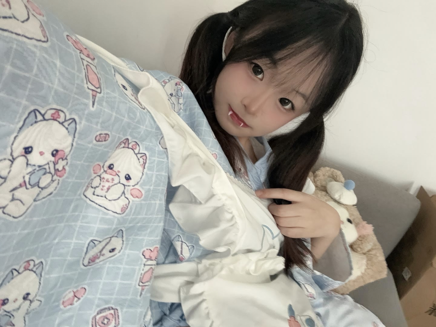 快手主播小霞宝玉足付费内容-赴安博客网